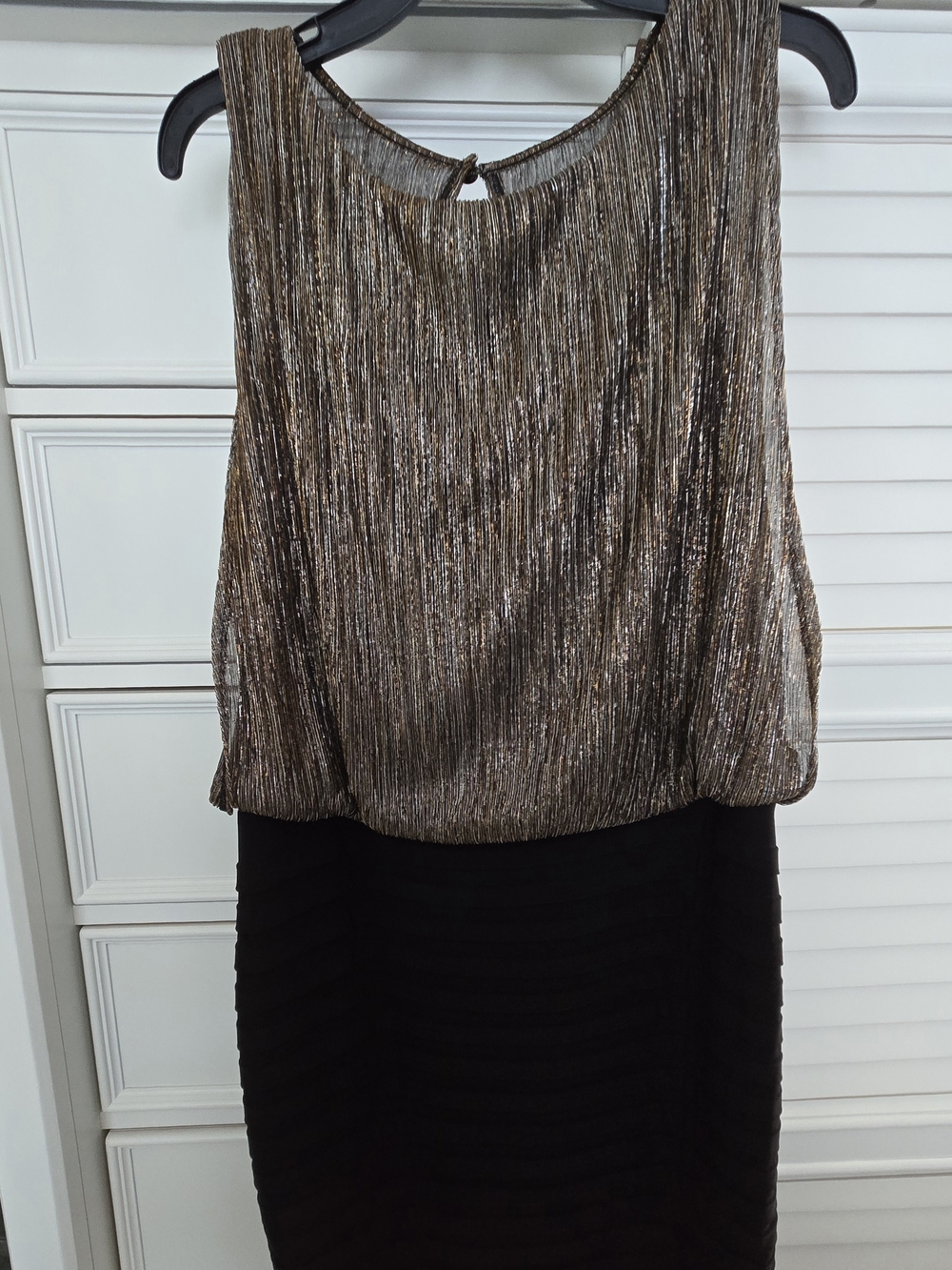 Scarlett Gold and Black Sleeveless Midi Dress